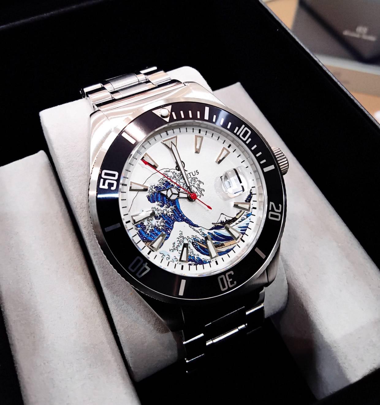 ルノータス『葛飾北斎』の文字盤 - マシコ - 福島県郡山市の増子時計店